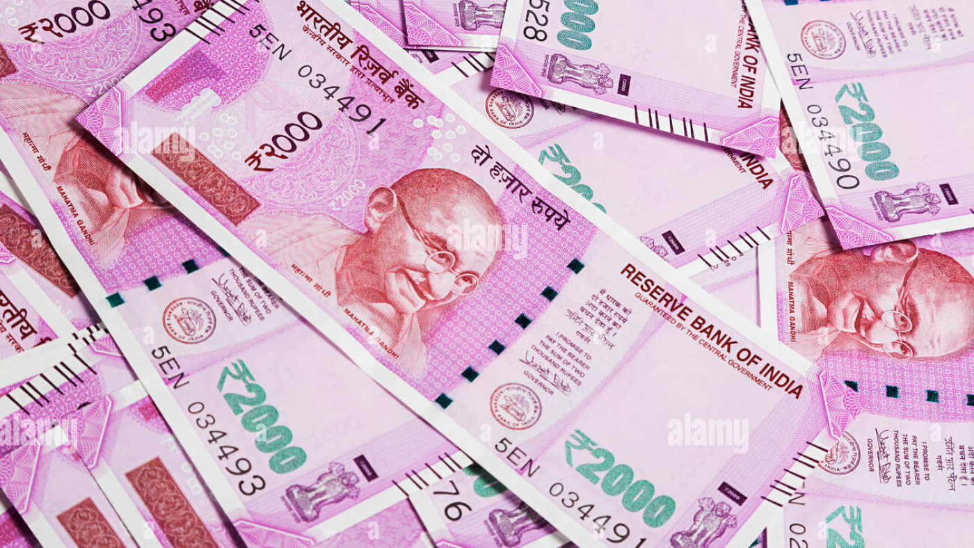 close-up-variations-of-indian-currency-notes-nobody-money-concept-MMDEP2